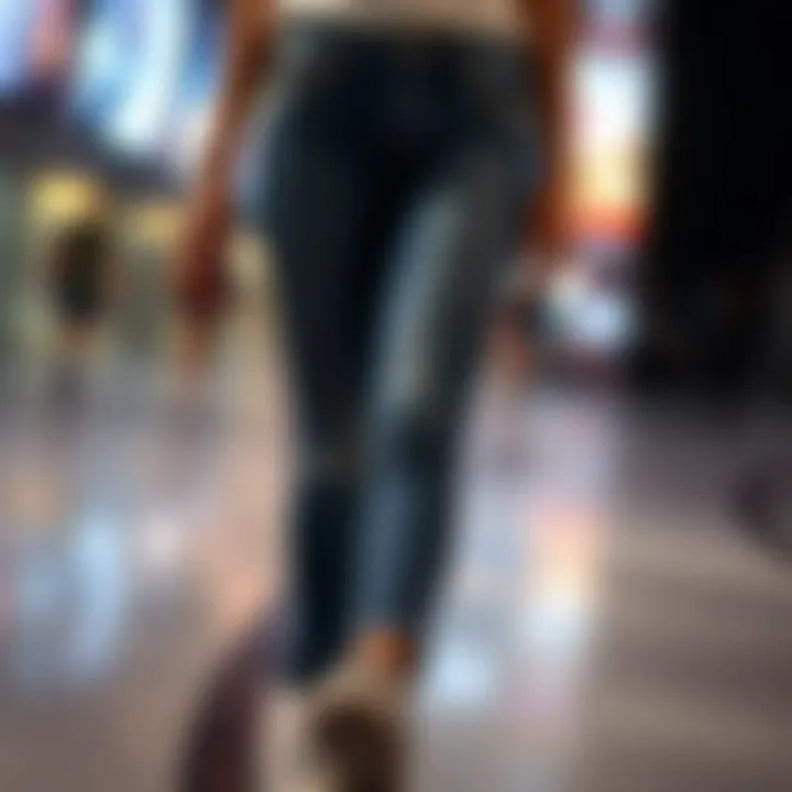 Exploring Women's Frayed Hem Jeans: A Comprehensive Guide Introduction